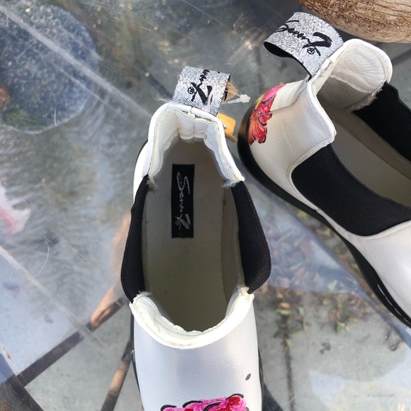 Hand painted boots - Picture 4 of 6